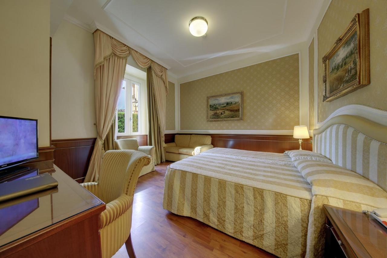 Hotel Simplon Baveno Exteriör bild